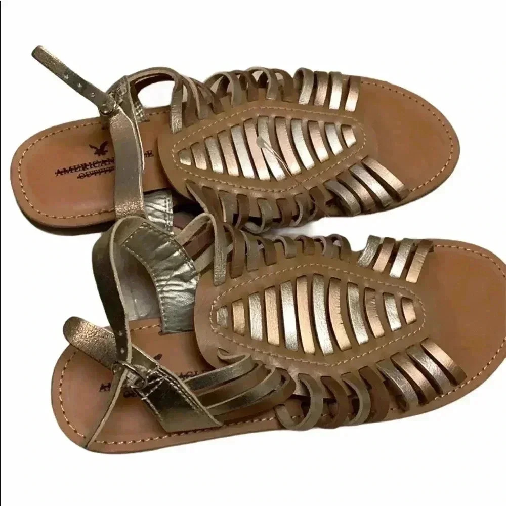American eagle sandals